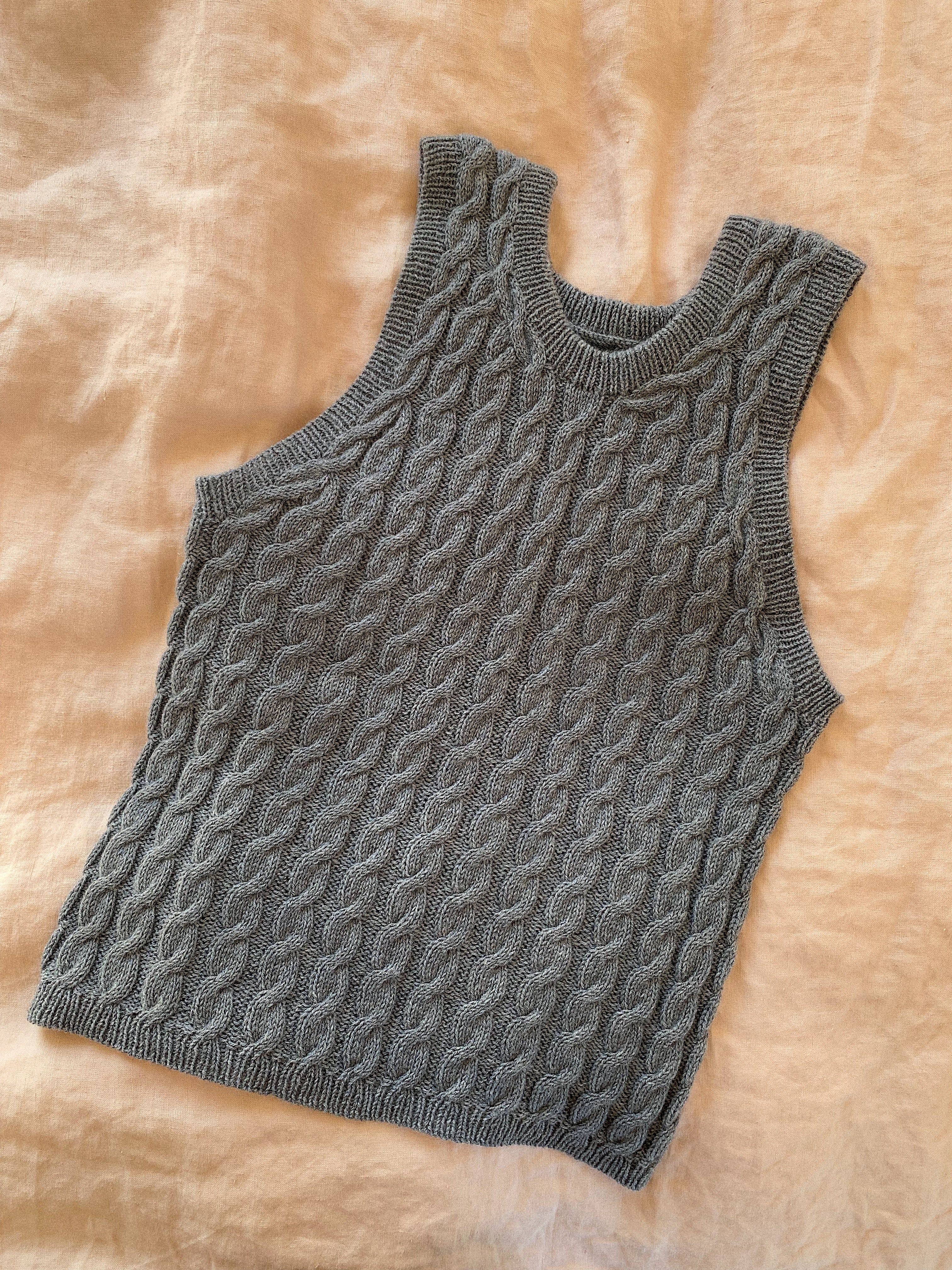 Camisole No. 8 - ENGLISH - Image 6