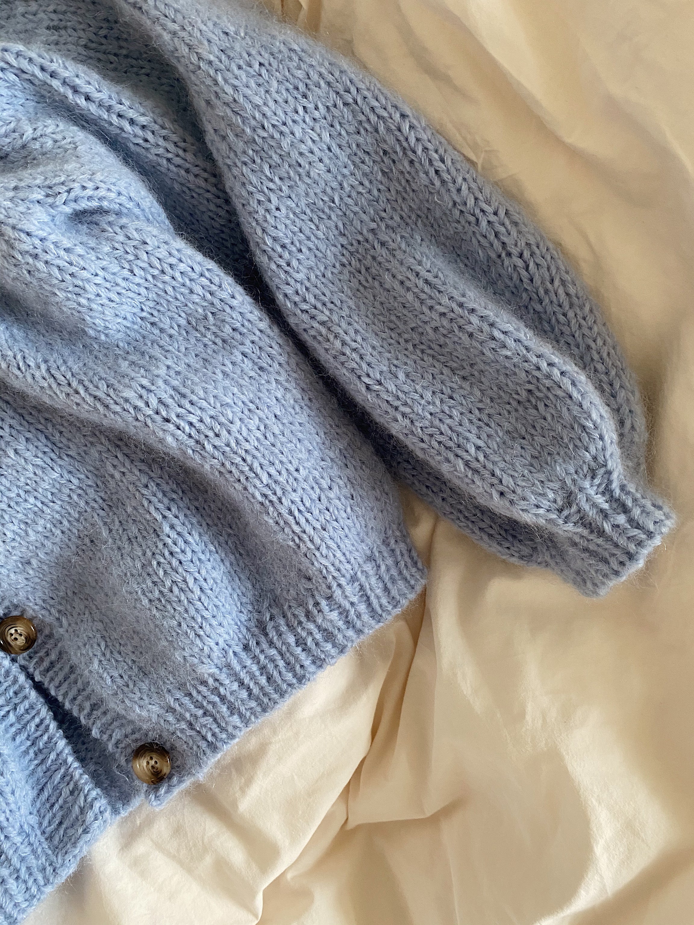 Cardigan No. 7 - FRANÇAIS - Image 3