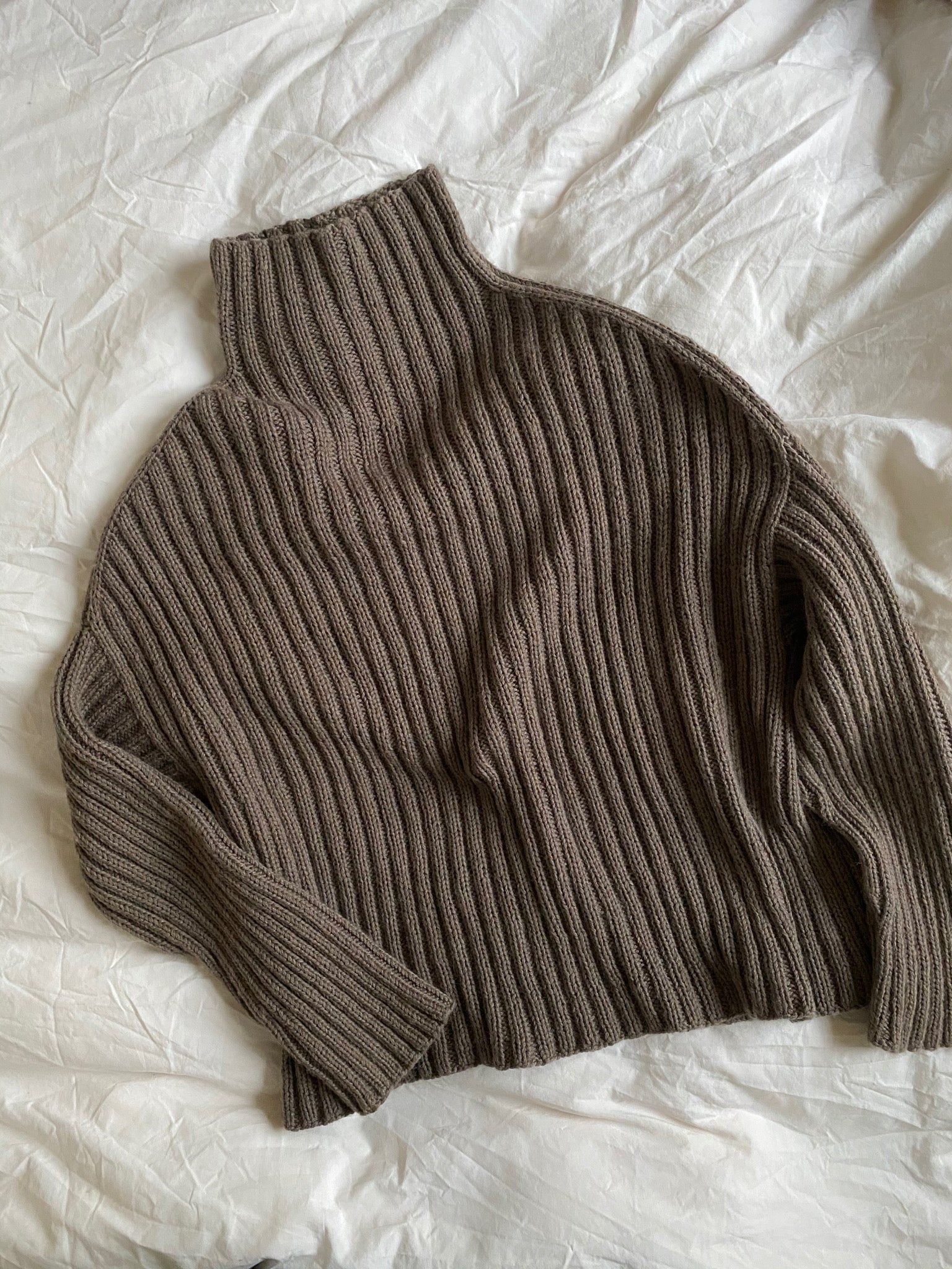 Sweater No. 8 - ESPAÑOL - Image 3