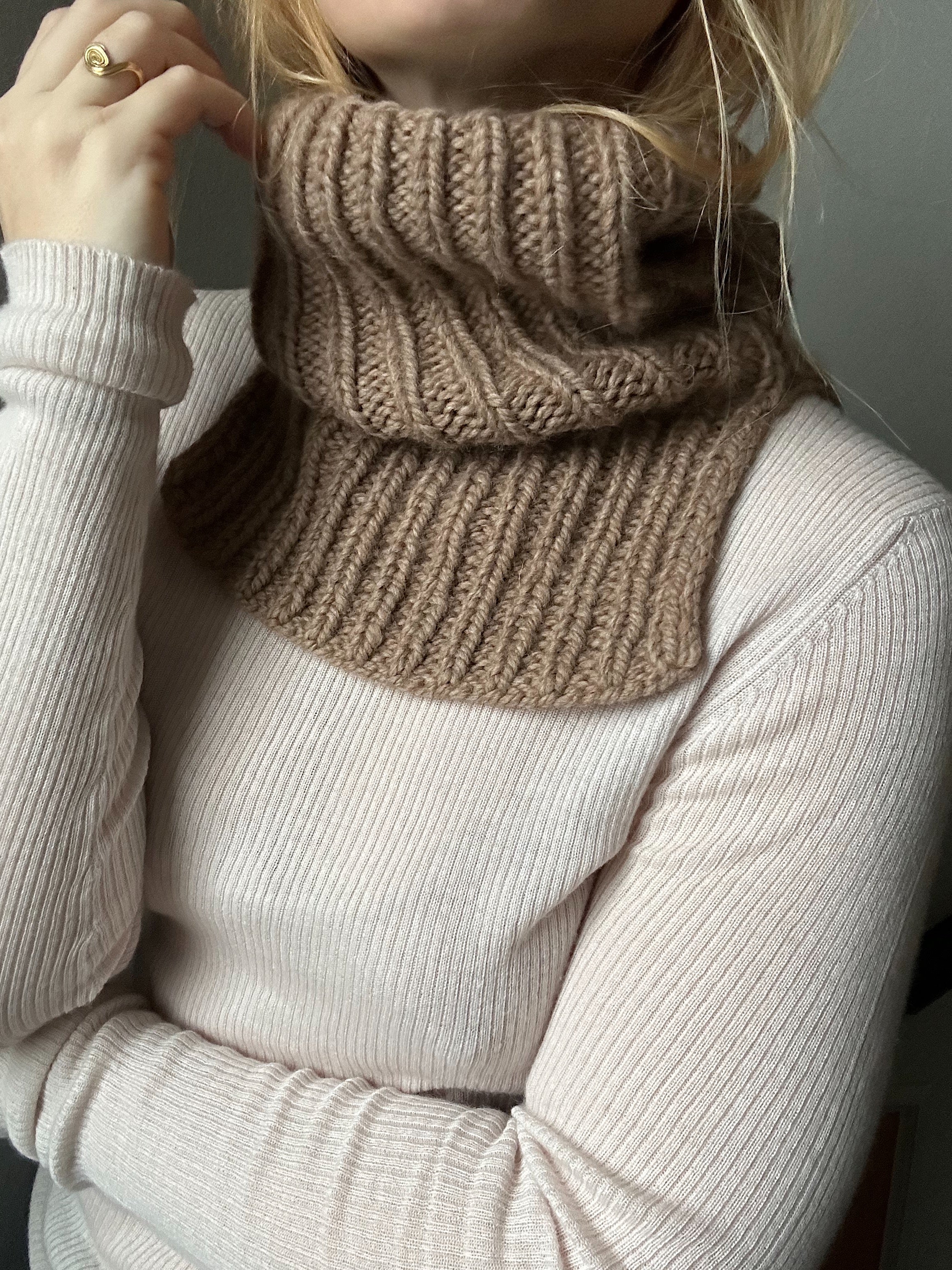 Nellie Neck Warmer - DANSK - Image 5