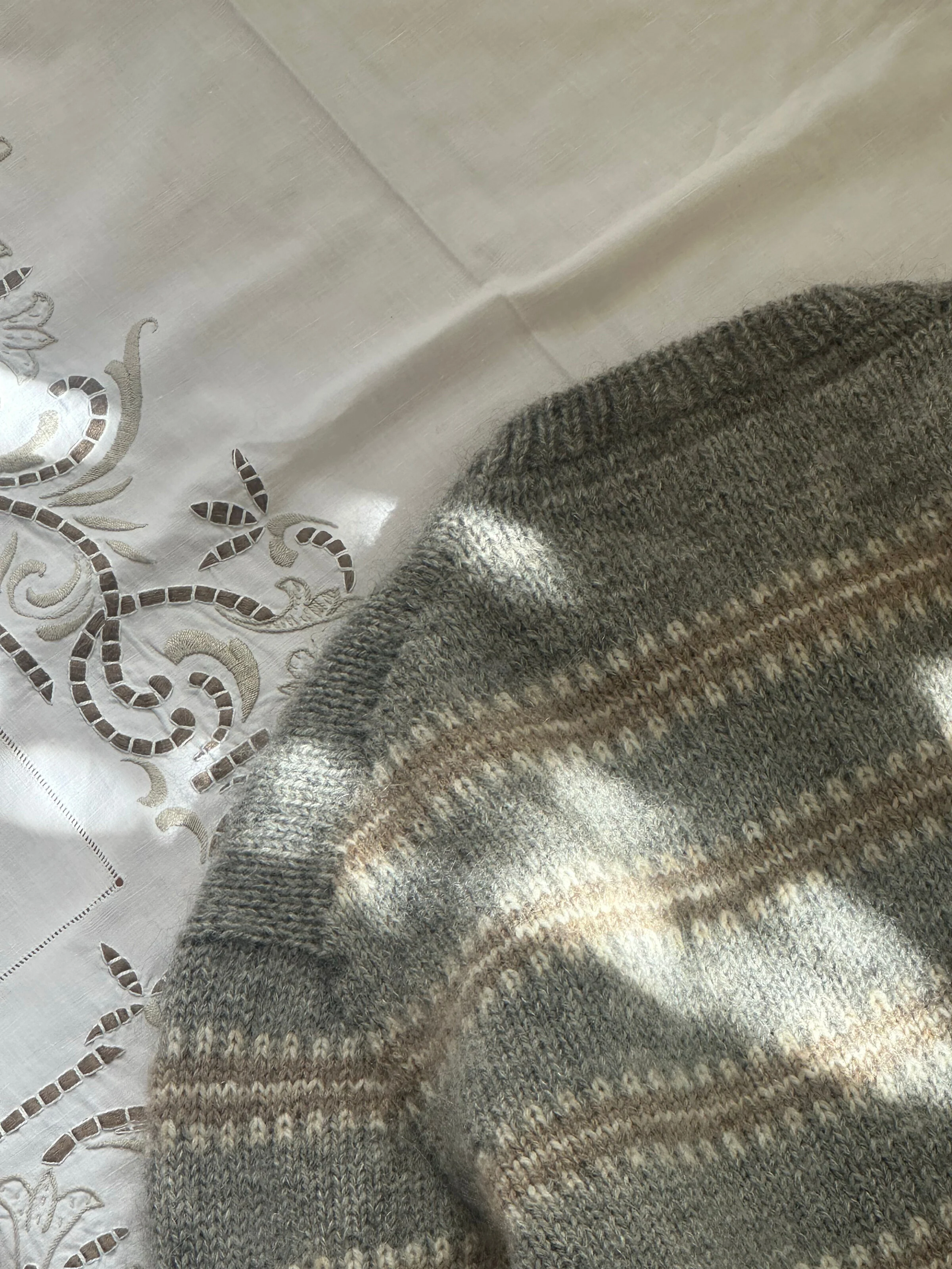 Norma Blouse - SVENSKA - Image 6