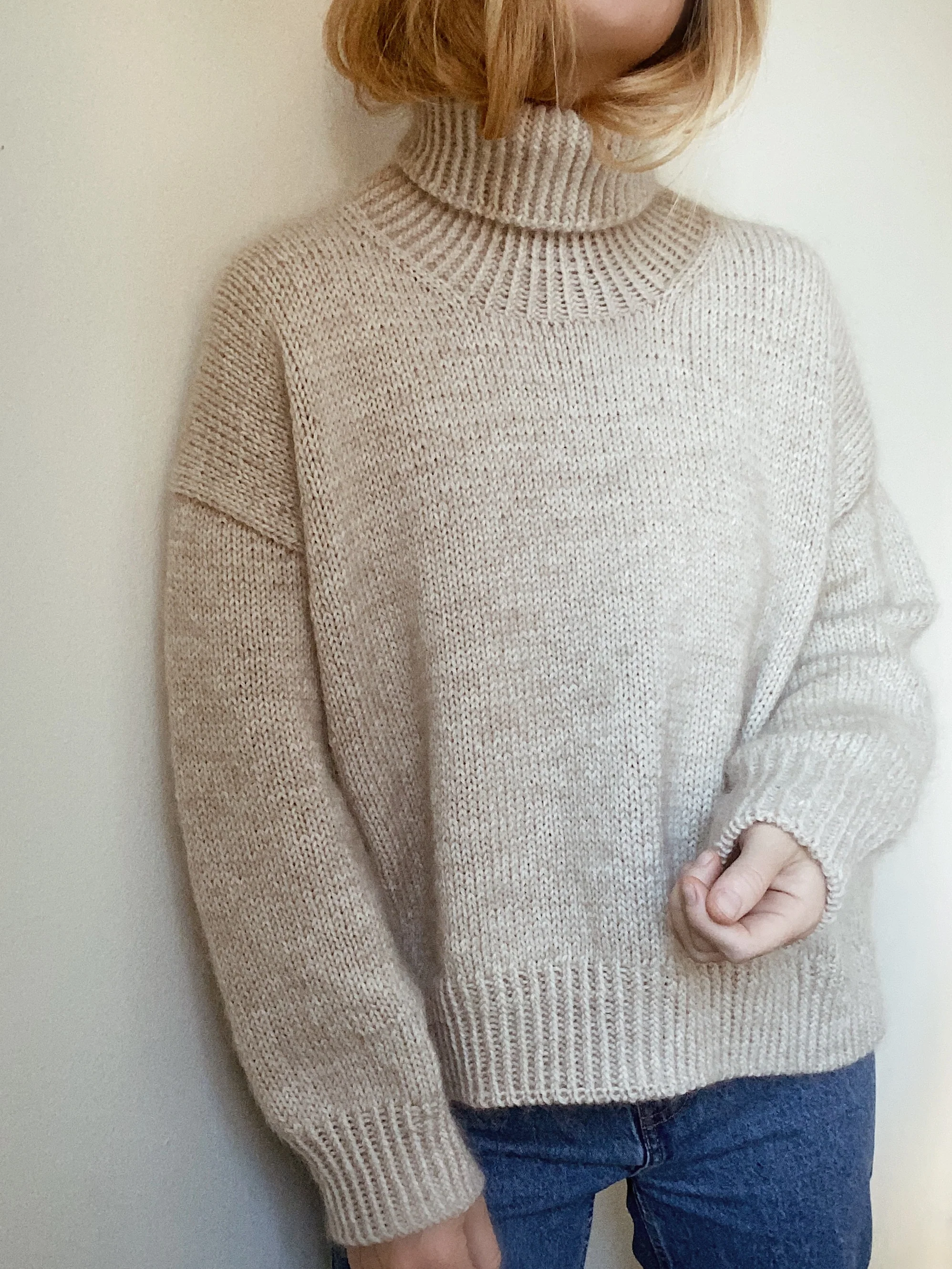 Sweater No. 11 - ENGLISH - Image 3