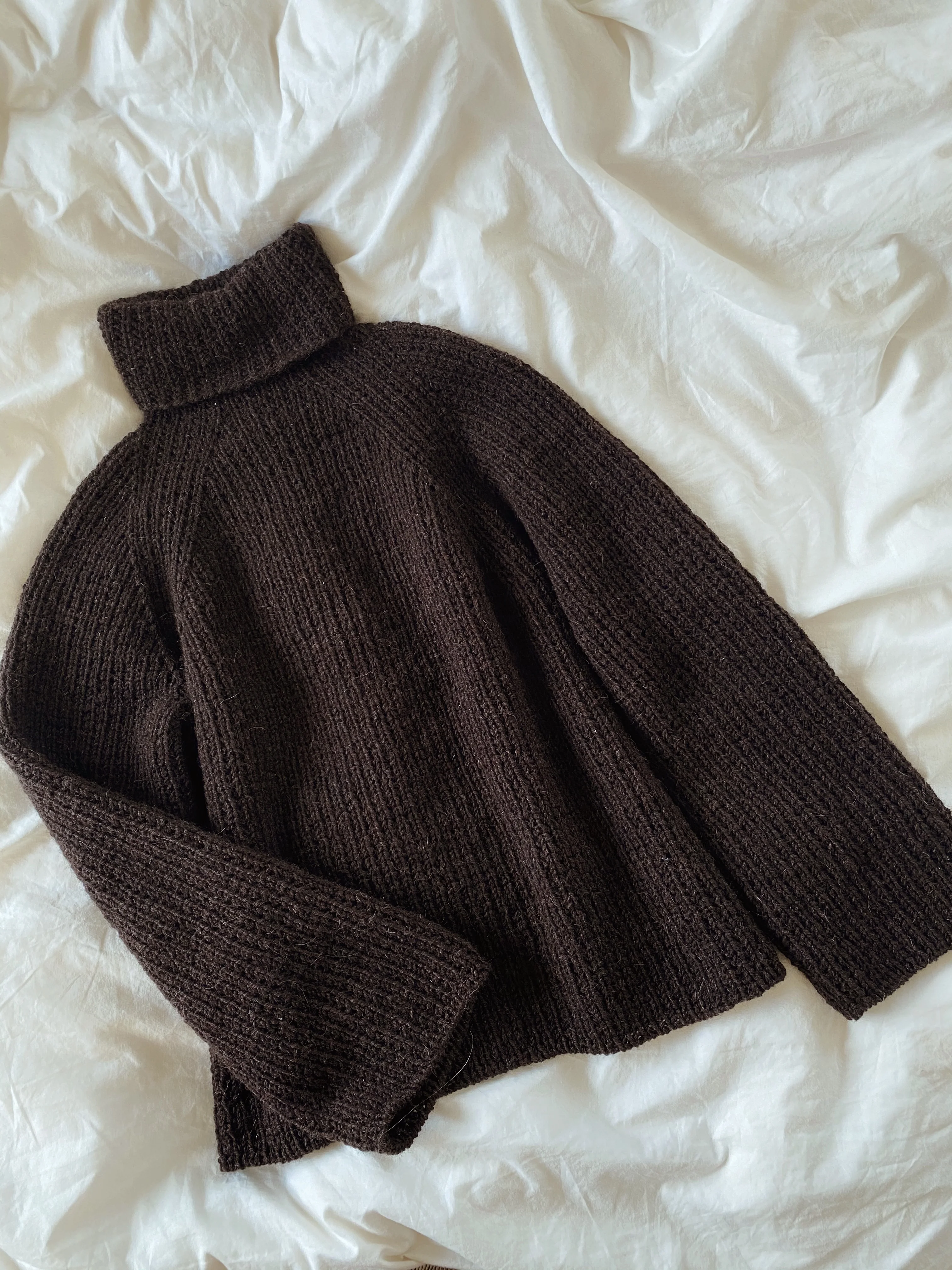 Sweater No. 13 - DEUTSCH - Image 3