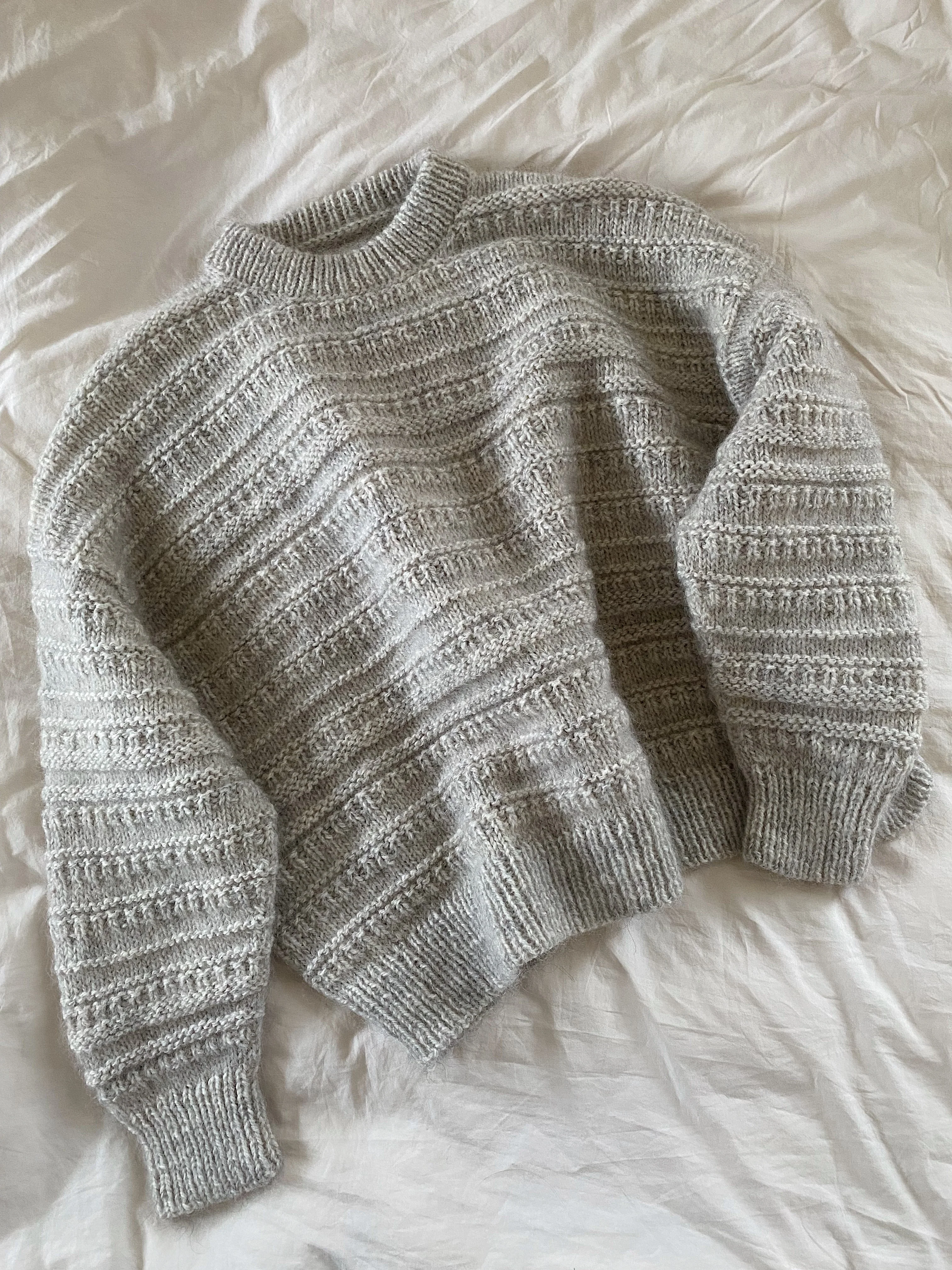 Sweater No. 18 - ENGLISH - Image 10