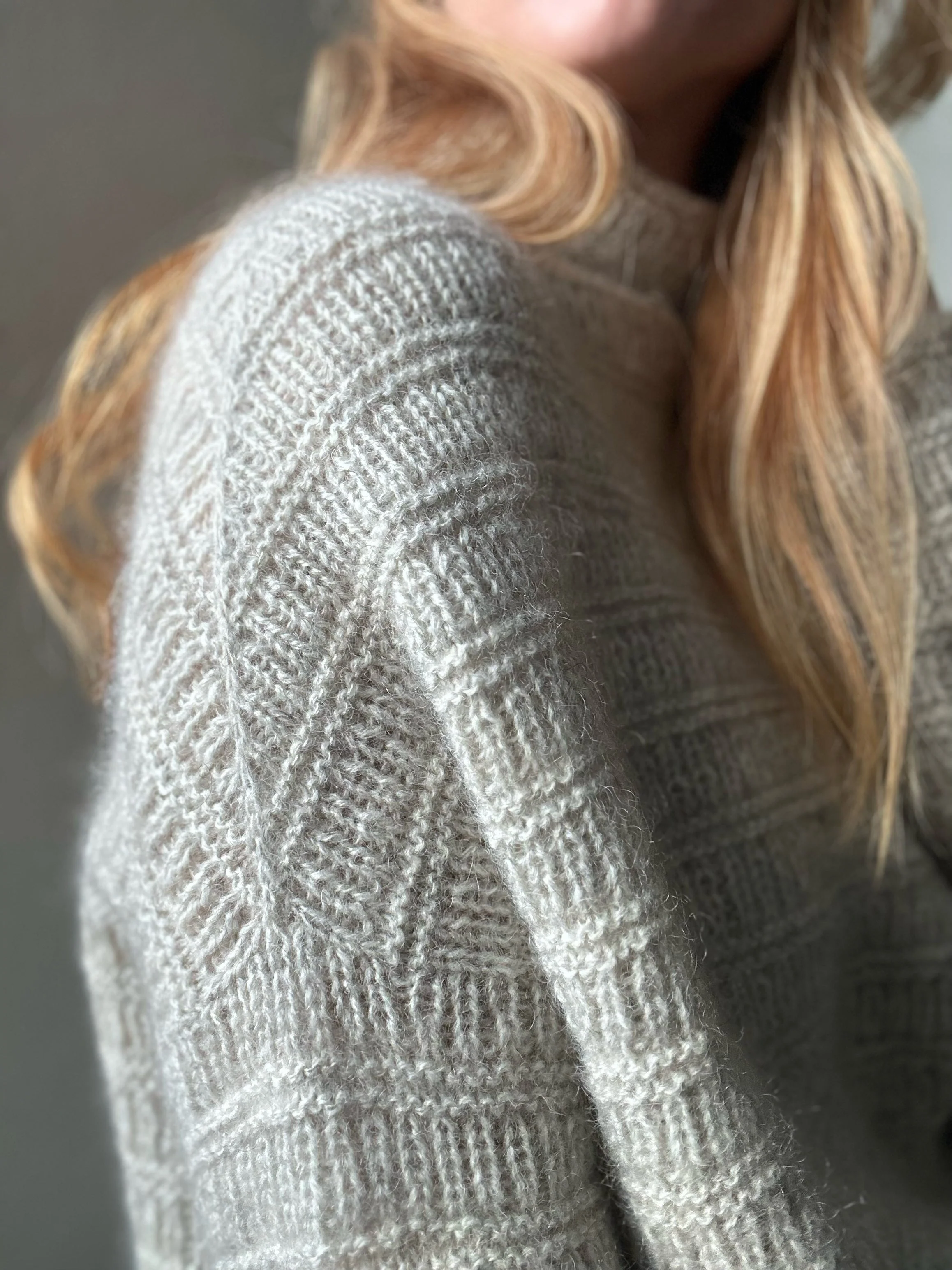 Sweater No. 28 - ITALIANO - Image 4