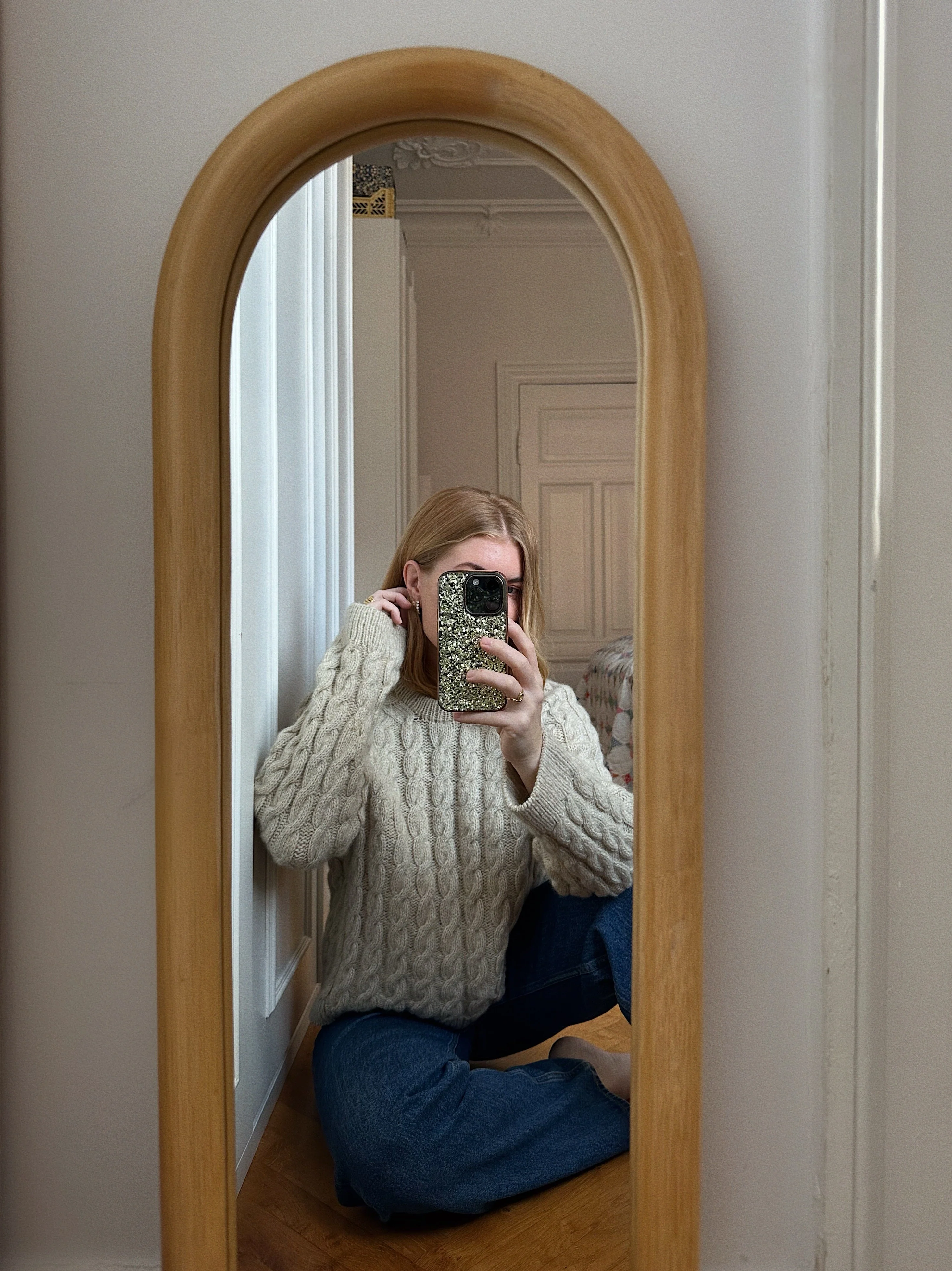 Sweater No. 29 - ENGLISH - Image 16