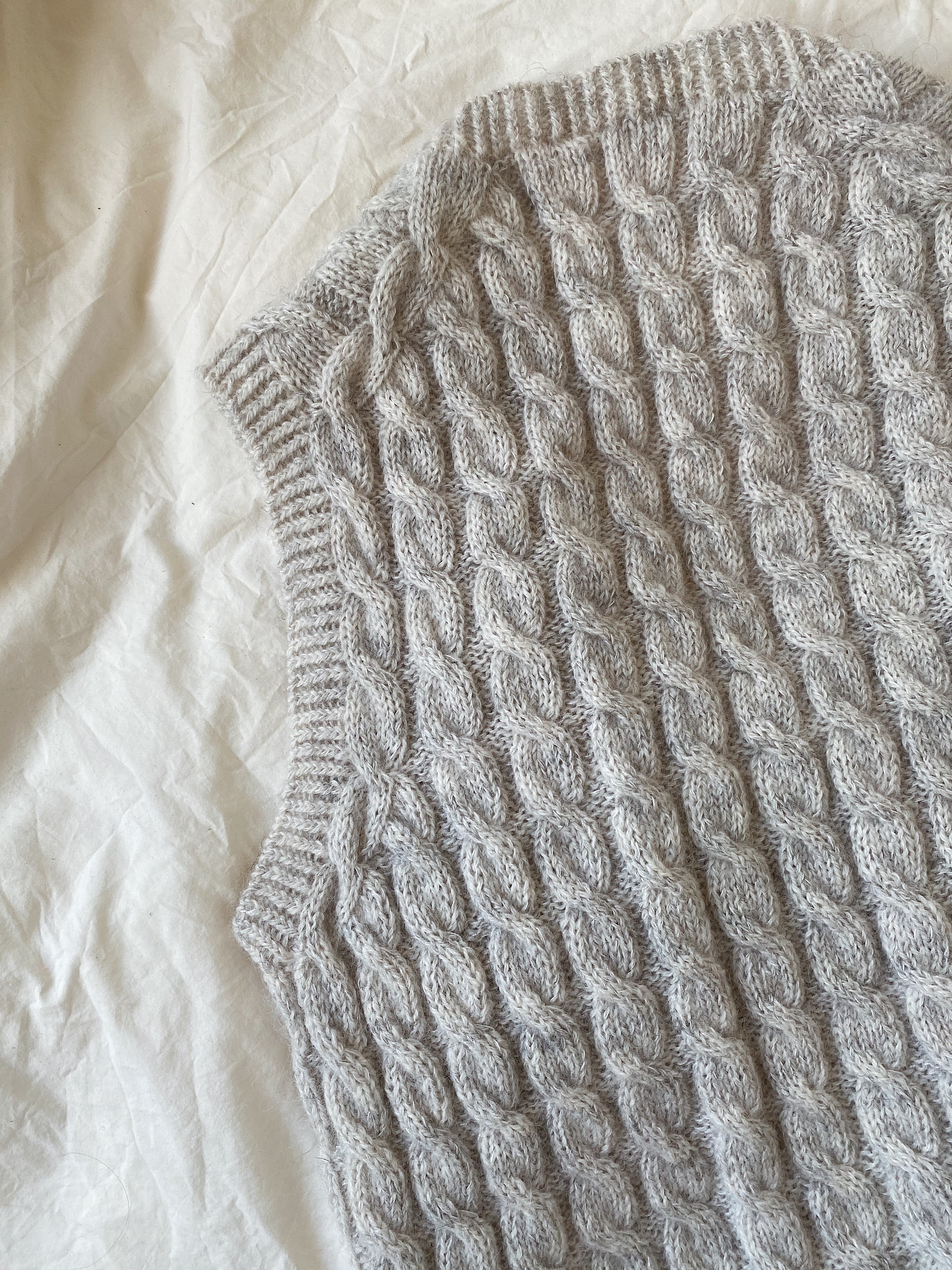 Vest No. 8 - NORSK - Image 9